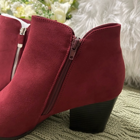 Style & Co. Russet Red Suede Ankle Booties with Side Zipper - Picture 4 of 8